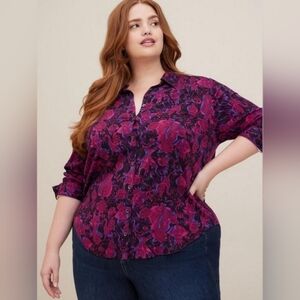 Torrid Disney Villains Button-up, Size 1